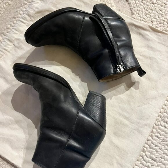 ACNE Pistol Matte Black Leather Ankle Boot - size 37 - Picture 2 of 5